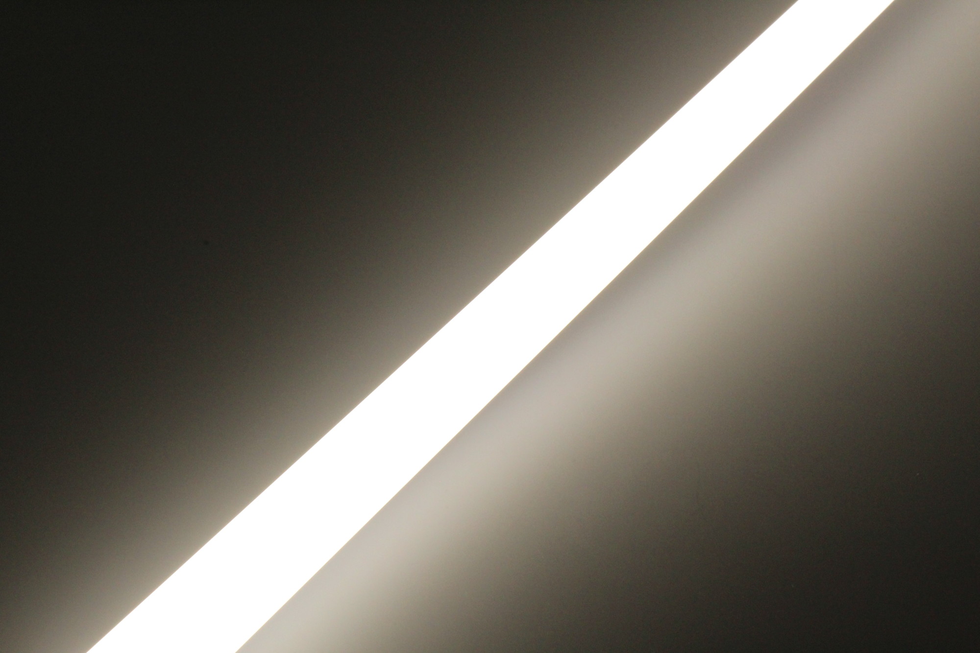 LED TRUBICE HBN120 120cm 18W Záruka 3 roky Denní bílá