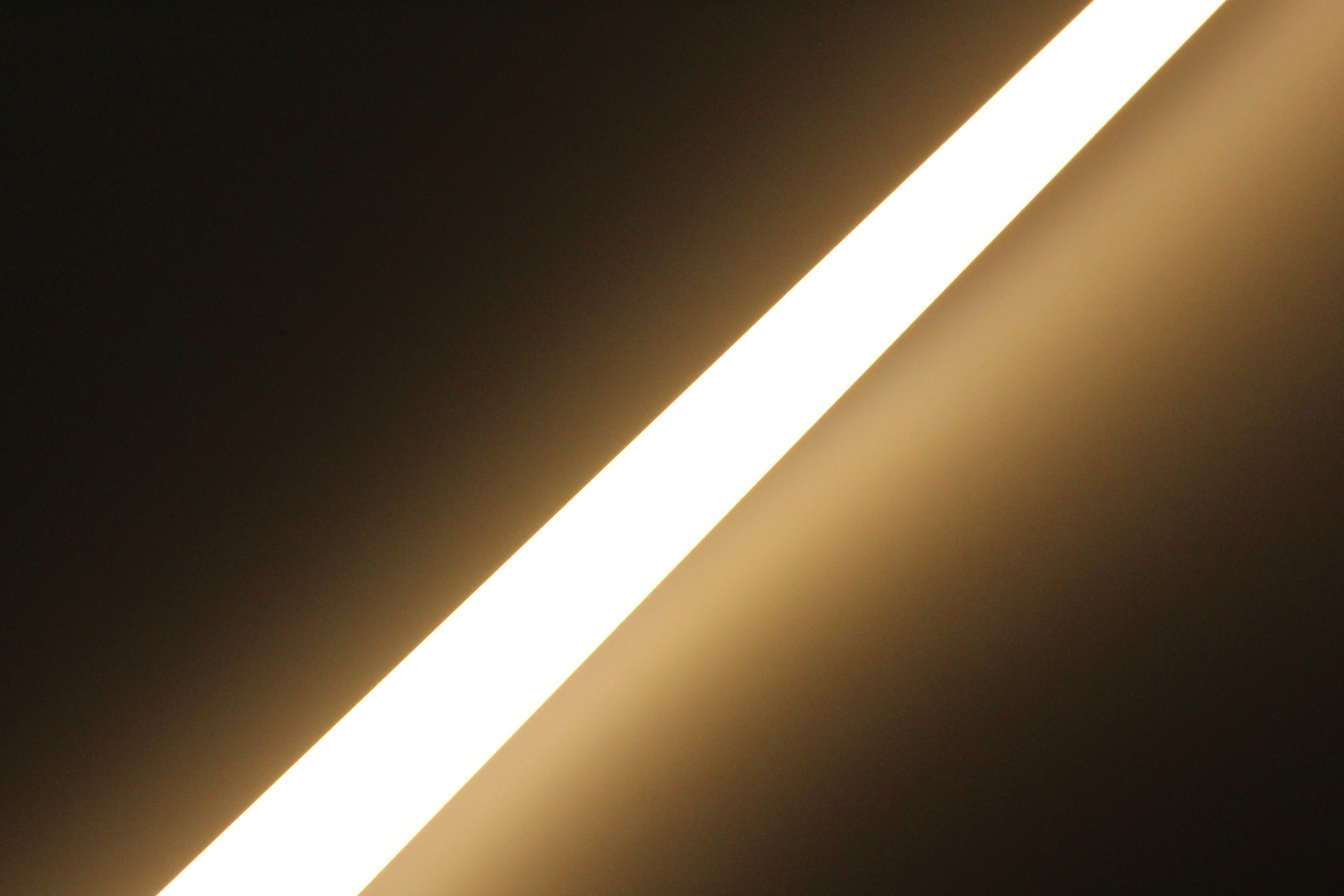 LED TRUBICE HBN120 120cm 18W Záruka 3 roky Teplá bílá