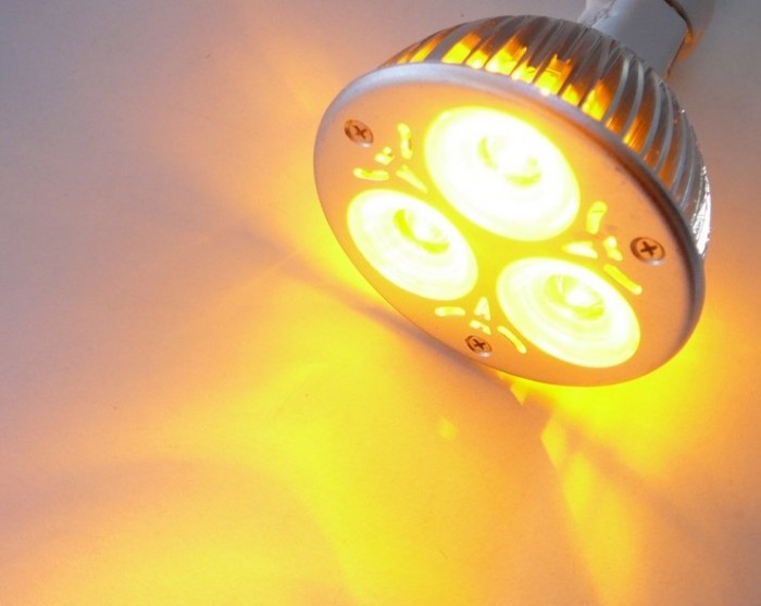 Barevná LED žárovka GU10 Žlutá