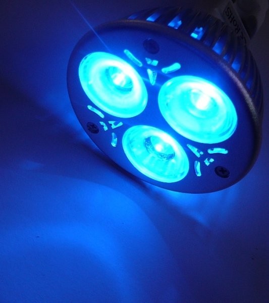 Barevná LED žárovka GU10 Modrá
