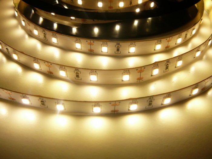 LED pásek SB3-300 vnitřní záruka 3 roky Teplá bílá