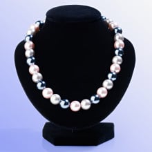 Náhrdelník ze skleněných perel